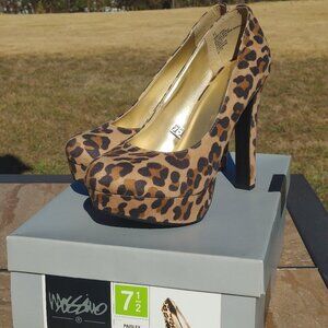 Mossimo Women 7.5 High Heel Animal Leopard Print - Style Paisley Never Worn